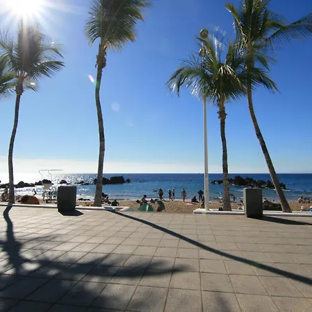 Costa Volcan & Апарт-отель 2*