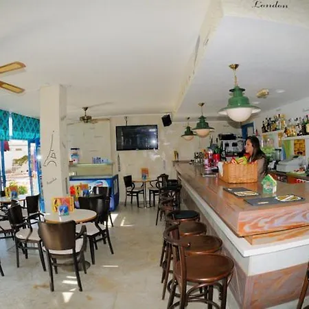 Costa Volcan & Апарт-отель Пуэрто дель Кармен